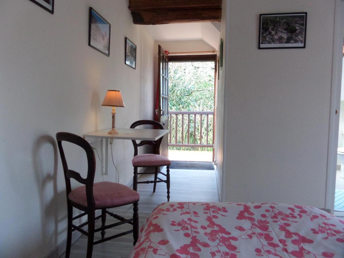 Le Moulin De La Planche Bed & Breakfast Cerelles Екстериор снимка