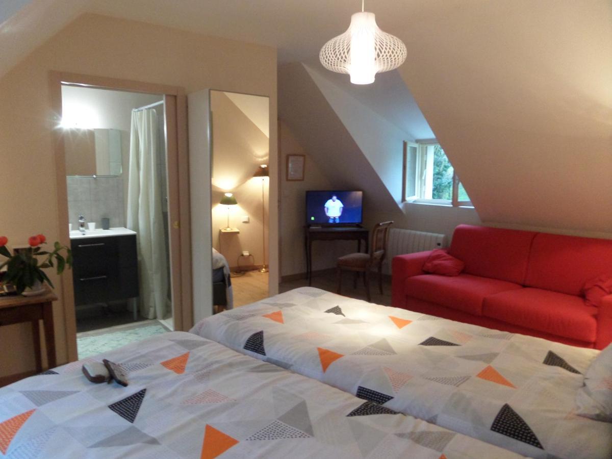 Le Moulin De La Planche Bed & Breakfast Cerelles Екстериор снимка